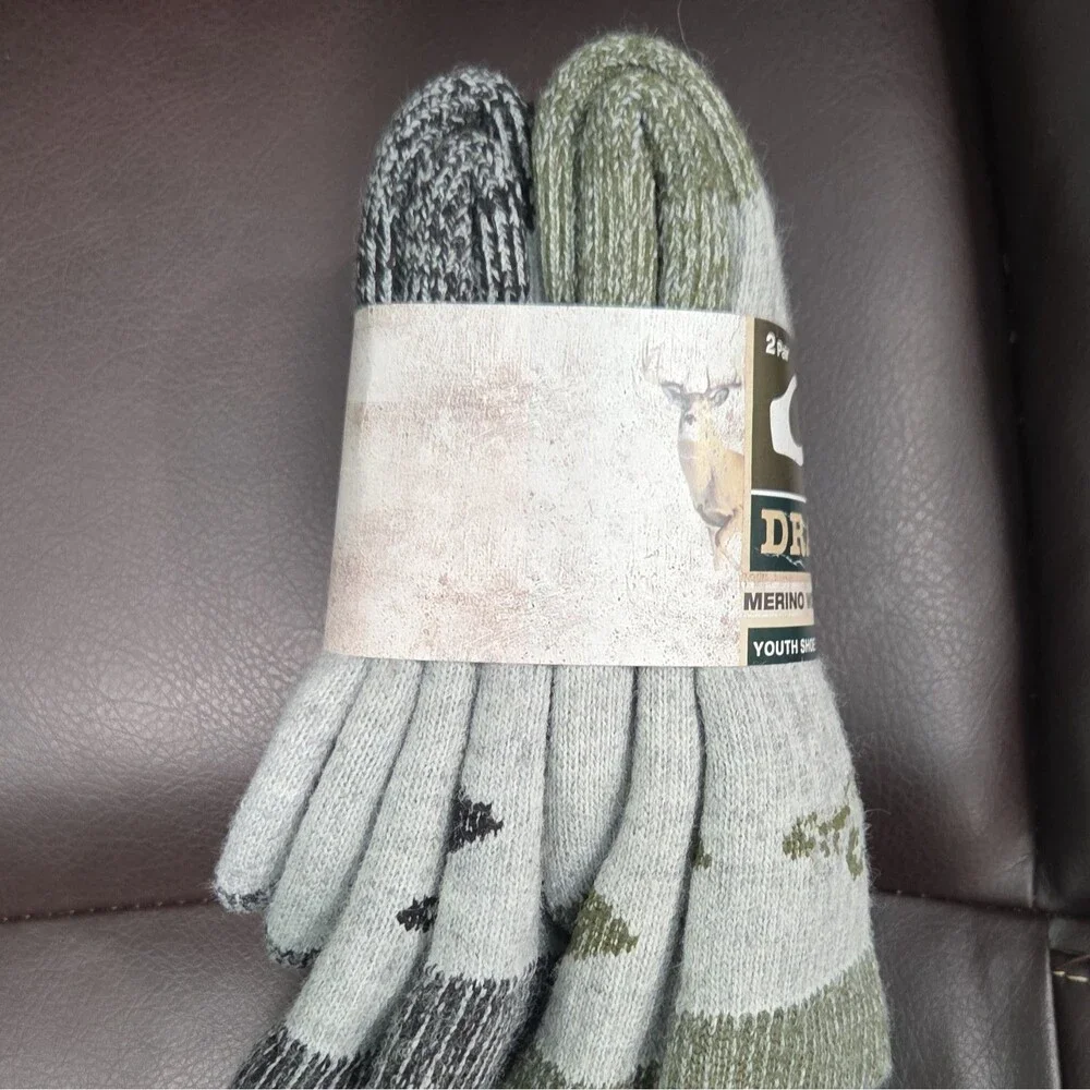 Drake Merino Wool Blend Unisex Kids Crew Socks S 12- 3 1/2.  2 Pairs Green/Black